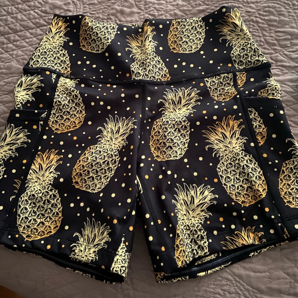 ***SOLD*** CVG FINEAPPLE SHORTS